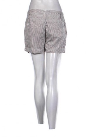 Pantaloni scurți de femei Reserved, Mărime M, Culoare Multicolor, Preț 50,10 Lei