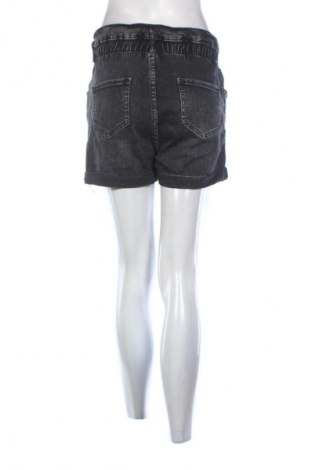 Pantaloni scurți de femei Unbranded, Mărime S, Culoare Negru, Preț 40,99 Lei