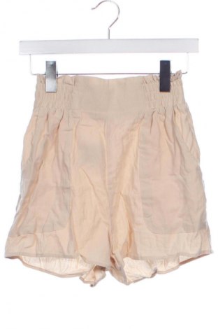 Pantaloni scurți de femei Unbranded, Mărime XS, Culoare Bej, Preț 50,00 Lei