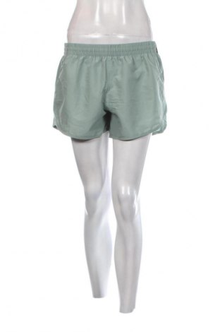 Damen Shorts Under Armour, Größe M, Farbe Grün, Preis 53,99 €