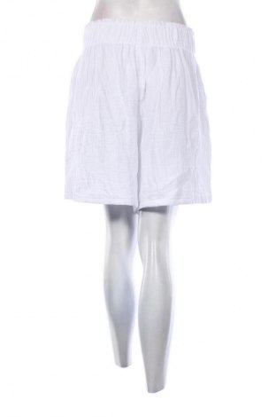 Damen Shorts Women, Größe XL, Farbe Weiß, Preis 9,72 €