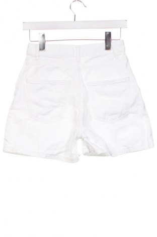 Дамски къс панталон Zara, Размер XS, Цвят Бял, Цена 15,64 лв.