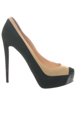 Încălțăminte de damă Christian Louboutin, Mărime 39, Culoare Multicolor, Preț 455,99 Lei