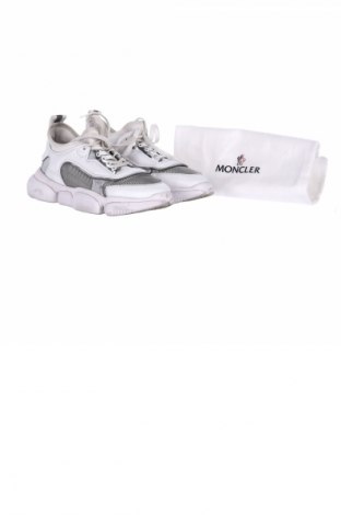 Încălțăminte de damă Moncler, Mărime 39, Culoare Alb, Preț 5.674,99 Lei