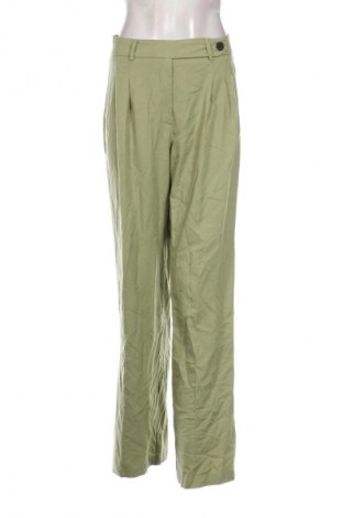 Pantaloni de femei Bershka, Mărime S, Culoare Verde, Preț 76,32 Lei