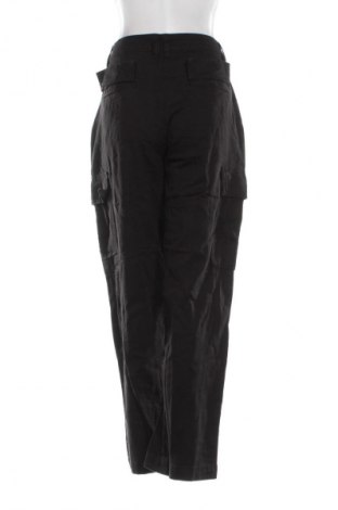 Damskie spodnie Cotton On, Rozmiar M, Kolor Czarny, Cena 150,99 zł