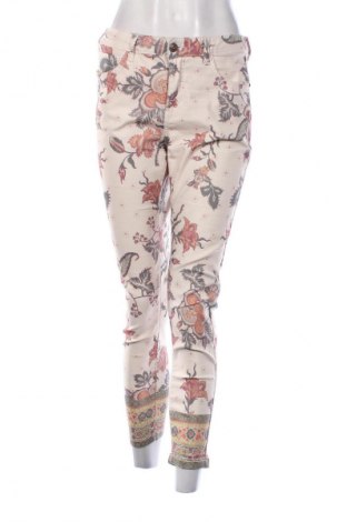 Pantaloni de femei Desigual, Mărime L, Culoare Multicolor, Preț 163,00 Lei