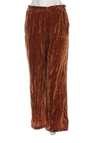 Pantaloni de femei Ema Blue's, Mărime M, Culoare Maro, Preț 141,99 Lei