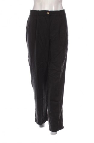 Damskie spodnie Karen by Simonsen, Rozmiar M, Kolor Czarny, Cena 92,99 zł