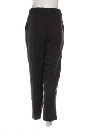 Damskie spodnie Karen by Simonsen, Rozmiar M, Kolor Czarny, Cena 92,99 zł