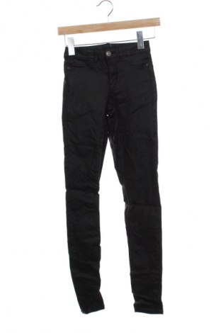Damskie spodnie Pieces, Rozmiar XS, Kolor Czarny, Cena 35,99 zł