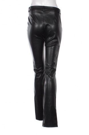 Damskie spodnie Pull&Bear, Rozmiar M, Kolor Czarny, Cena 66,67 zł