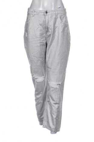Damenhose Reserved, Größe M, Farbe Silber, Preis 14,91 €