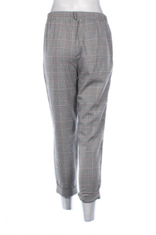 Damenhose Stradivarius, Größe M, Farbe Mehrfarbig, Preis € 13,31