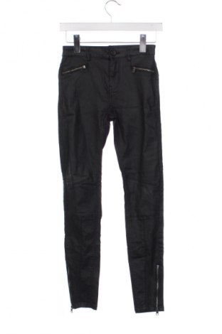 Damenhose Stradivarius, Größe XS, Farbe Schwarz, Preis € 14,99