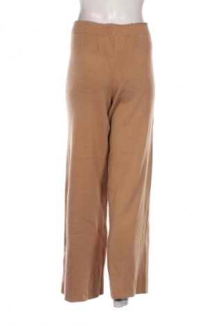 Pantaloni de femei Trendyol, Mărime M, Culoare Maro, Preț 290,00 Lei
