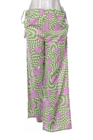 Pantaloni de femei Trendyol, Mărime M, Culoare Multicolor, Preț 107,89 Lei