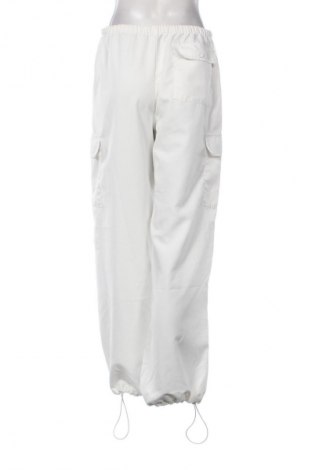 Pantaloni de femei Unbranded, Mărime L, Culoare Alb, Preț 77,17 Lei