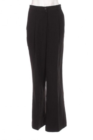 Damskie spodnie Urban Classics, Rozmiar M, Kolor Czarny, Cena 355,99 zł