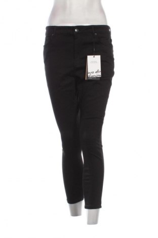 Γυναικείο παντελόνι Vero Moda, Μέγεθος XL, Χρώμα Μαύρο, Τιμή 39,99 €
