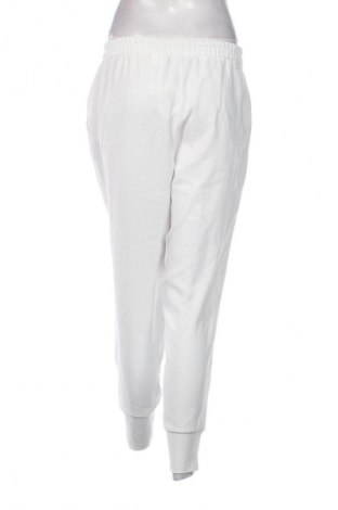 Pantaloni de femei Zara, Mărime S, Culoare Alb, Preț 71,00 Lei