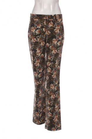 Pantaloni de femei Zara, Mărime S, Culoare Multicolor, Preț 163,00 Lei