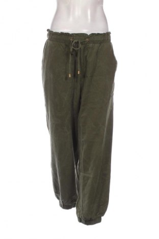 Pantaloni de femei Zara, Mărime XL, Culoare Verde, Preț 71,05 Lei