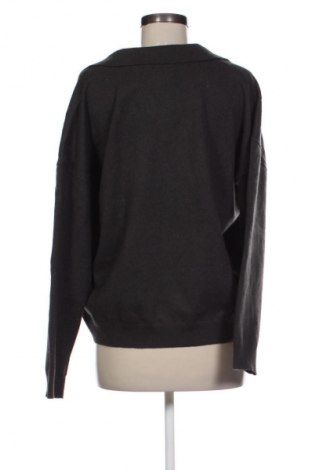 Damenpullover Essentials, Größe M, Farbe Grau, Preis € 15,00