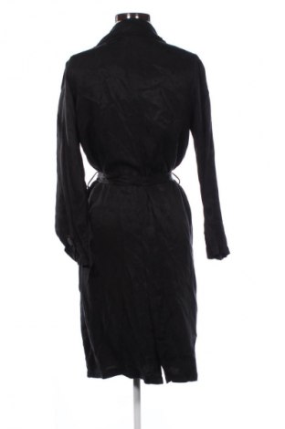 Дамски шлифер Massimo Dutti, Размер XS, Цвят Черен, Цена 99,99 лв.