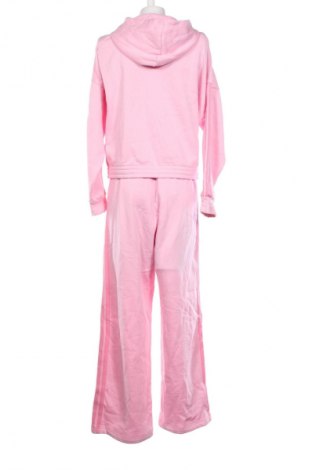 Dámská sportovní souprava. Adidas, Velikost M, Barva Růžová, Cena  2 279,00 Kč
