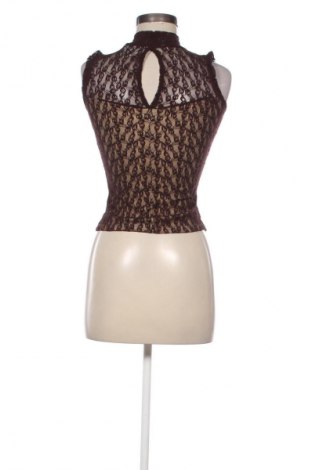 Top de femei Bershka, Mărime M, Culoare Maro, Preț 50,99 Lei