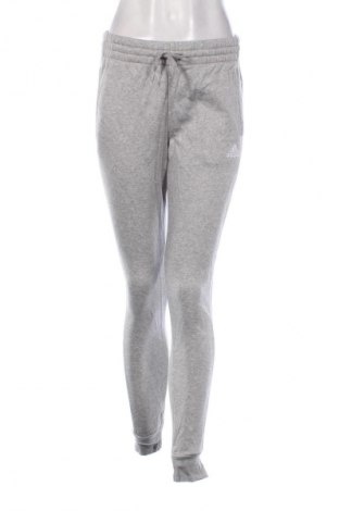 Pantaloni trening de femei Adidas, Mărime S, Culoare Gri, Preț 141,99 Lei