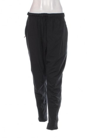 Pantaloni trening de femei Nike, Mărime M, Culoare Negru, Preț 141,99 Lei
