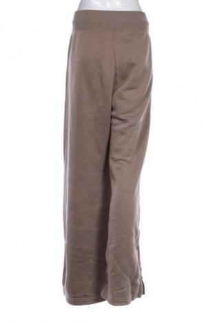 Damen Sporthose Nike, Größe M, Farbe Braun, Preis 28,99 €