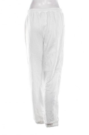 Pantaloni trening de femei Unbranded, Mărime L, Culoare Alb, Preț 100,99 Lei