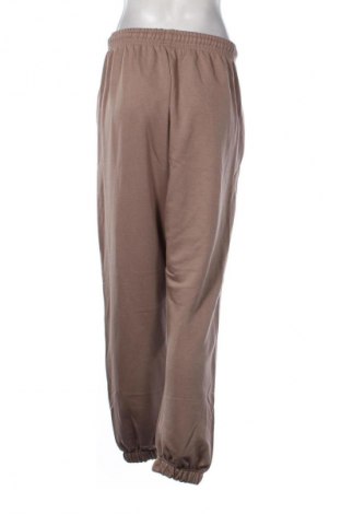Pantaloni trening de femei Unbranded, Mărime M, Culoare Maro, Preț 76,32 Lei