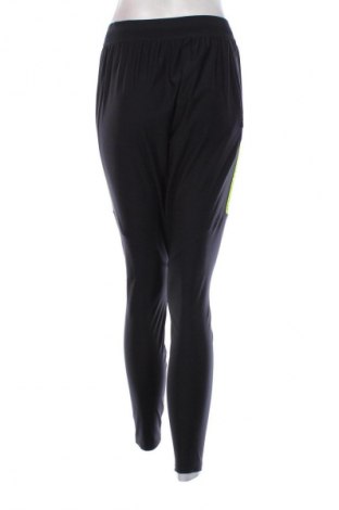 Pantaloni trening de femei Under Armour, Mărime M, Culoare Negru, Preț 108,00 Lei