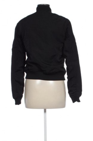 Dámska bunda  Bershka, Veľkosť S, Farba Čierna, Cena  27,95 €
