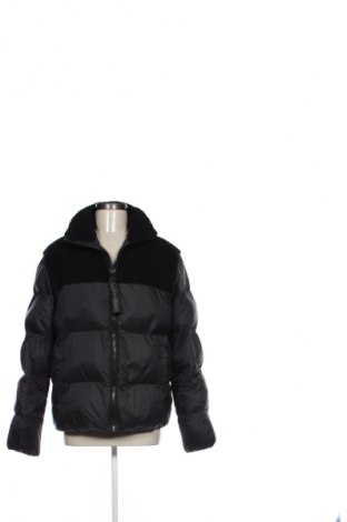 Dámska bunda  Calvin Klein Jeans, Veľkosť M, Farba Čierna, Cena  209,95 €