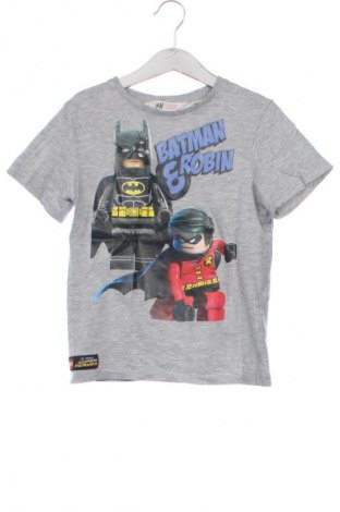 Детска тениска H&M, Размер 6-7y/ 122-128 см, Цвят Многоцветен, Цена 11,99 лв.