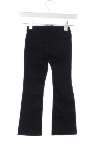 Kinderjeans H&M, Größe 4-5y/ 110-116 cm, Farbe Schwarz, Preis 16,37 €