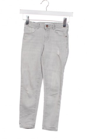 Kinderjeans Zara, Größe 6-7y/ 122-128 cm, Farbe Grau, Preis 9,00 €