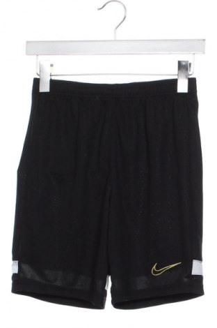 Детски къс панталон Nike, Размер 10-11y/ 146-152 см, Цвят Черен, Цена 24,00 лв.