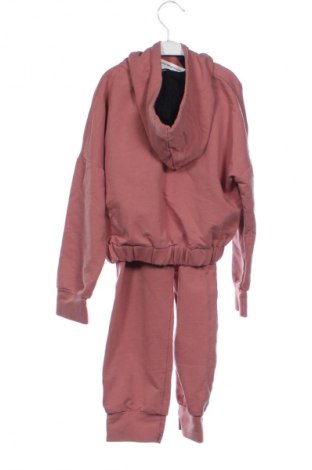 Gyerek sport szett Unbranded, Méret 4-5y / 110-116 cm, Szín Hamurózsaszín, Ár 7 800 Ft