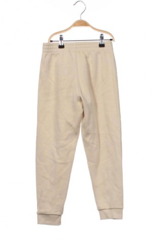 Pantaloni de trening, pentru copii Nike, Mărime 5-6y/ 116-122 cm, Culoare Bej, Preț 265,99 Lei