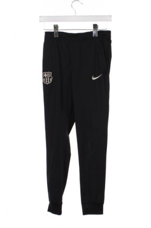 Pantaloni de trening, pentru copii Nike, Mărime 14-15y/ 168-170 cm, Culoare Negru, Preț 94,99 Lei