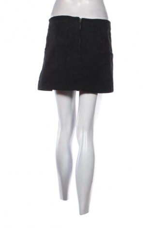 Kožená sukňa  Forever 21, Veľkosť M, Farba Čierna, Cena  45,52 €