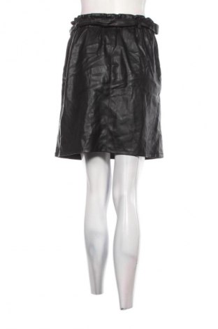 Lederrock ONLY, Größe M, Farbe Schwarz, Preis 13,99 €