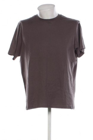 Мъжка тениска Pull&Bear, Размер L, Цвят Сив, Цена 25,99 лв.
