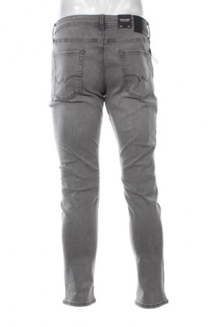 Мъжки дънки Jack & Jones, Размер L, Цвят Сив, Цена 117,99 лв.